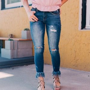 Mid-rise Shredded Hem Kancan Jeans